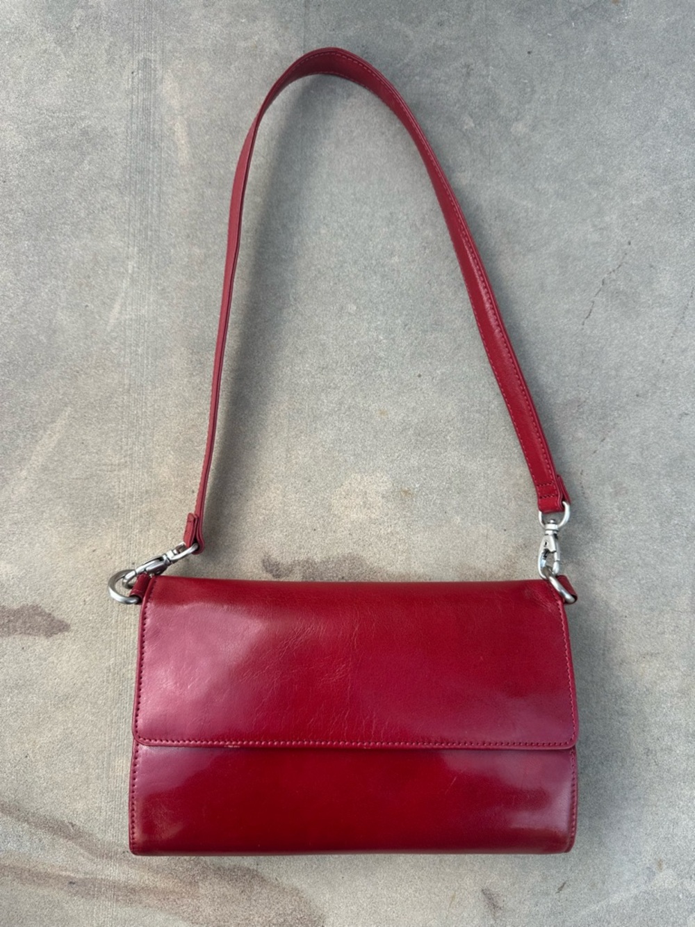Hobo International Red Leather Organizer Wallet Clutch with Shoulder Strap Y2K